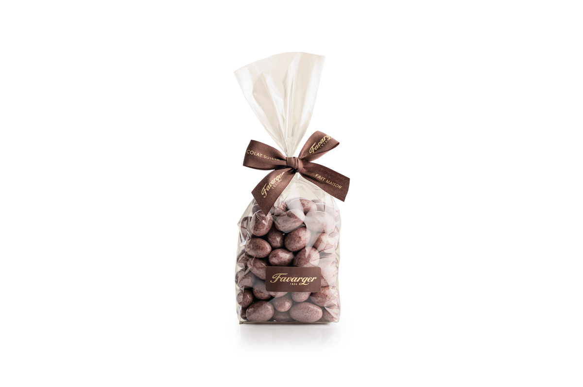 Almonds Blackcurrant Chocolate