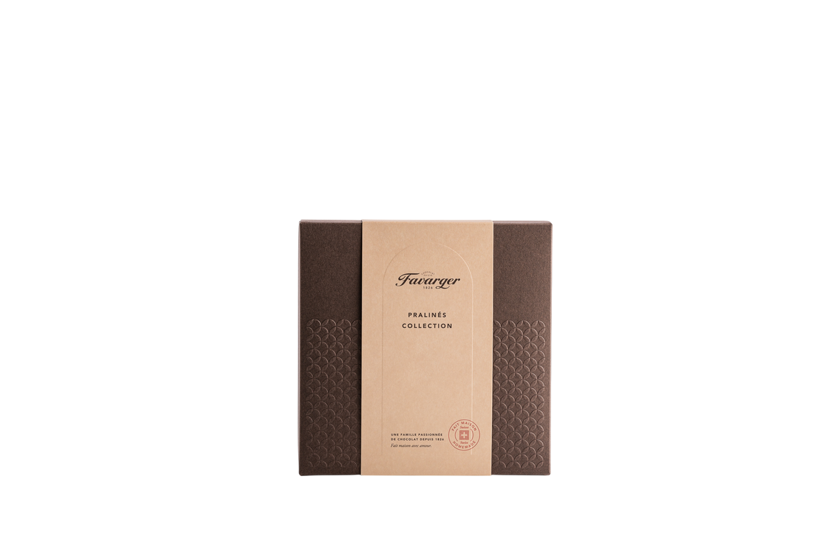 Coffret de 25 chocolats pralinés Favarger, assortiment de chocolats suisses aux fourrages pralinés, fabriqués à Genève.