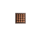 Boîte de 16 Nougalines Favarger, chocolats suisses avec coque de nougatine croquante et enrobage de chocolat au lait.