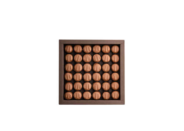 Boîte de 36 Nougalines Favarger, assortiment de chocolats suisses et à la nougatine, fabriqués à Genève.   